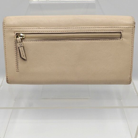 Coach Soho Tri-Fold Wallet Creamy White Leather - Picture 2 of 4